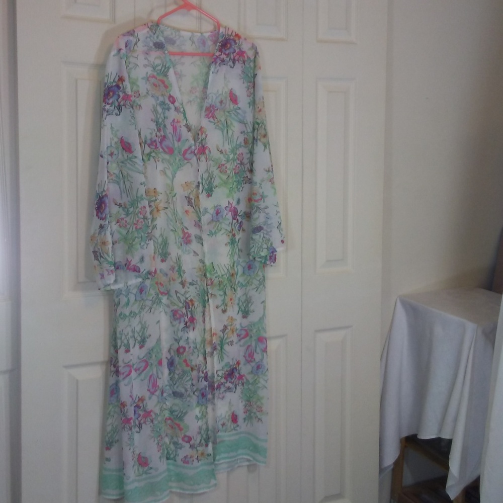 Womens Watercolor Print Kimono